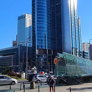  Apartment Centrum - Metro Rondo Onz