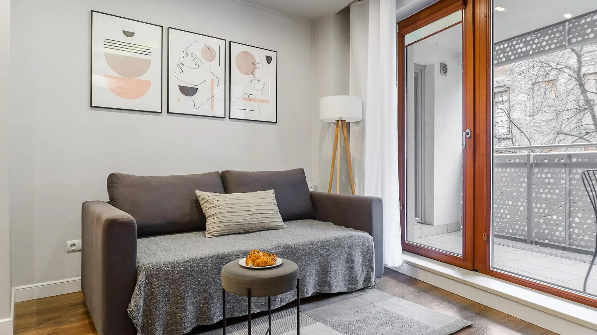 Oxygen Wronia - Browary Warszawskie - P&O Serviced Apartments Warszawa 0*,  Polska