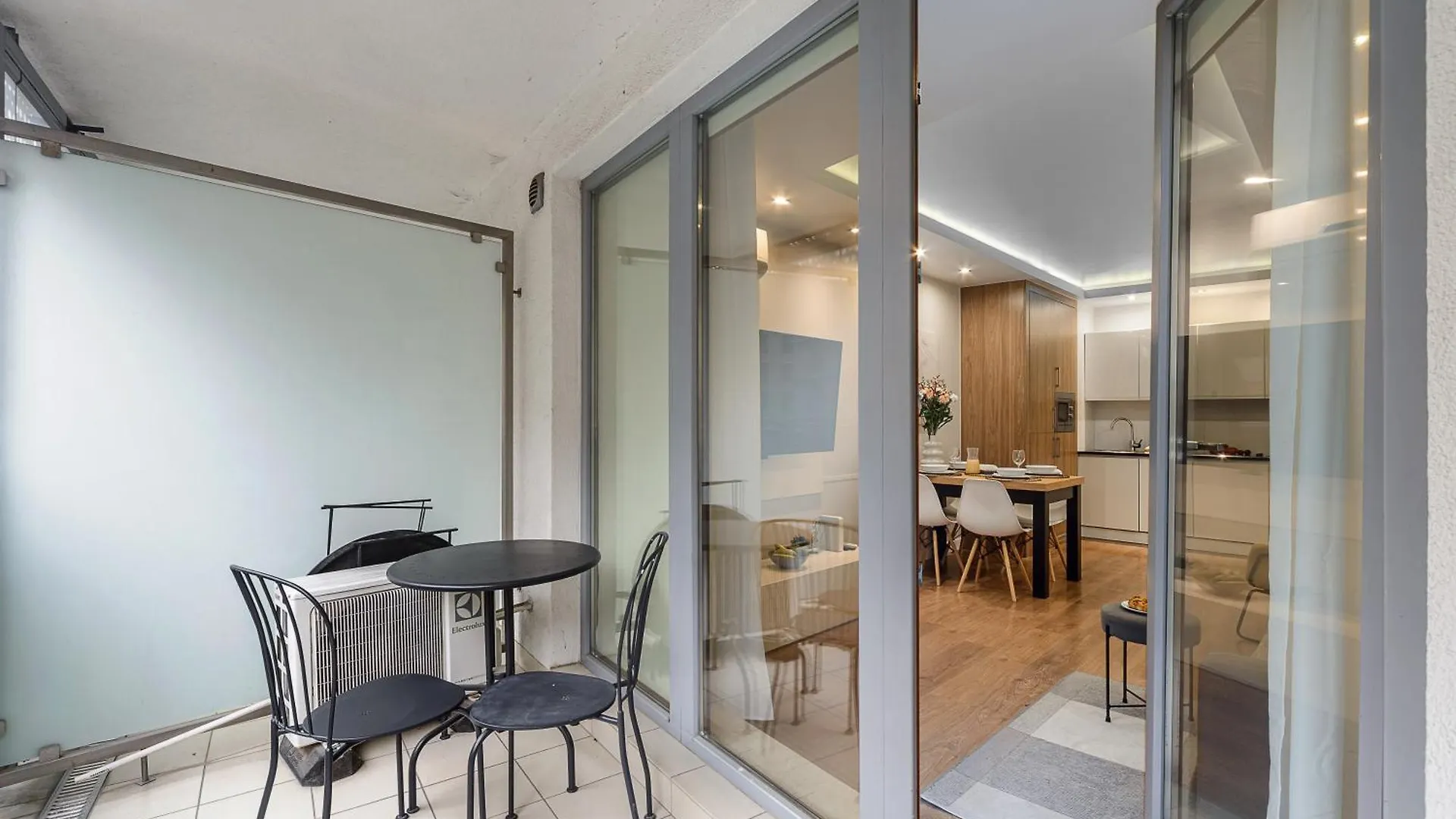 Oxygen Wronia - Browary Warszawskie - P&O Serviced Apartments Warsaw